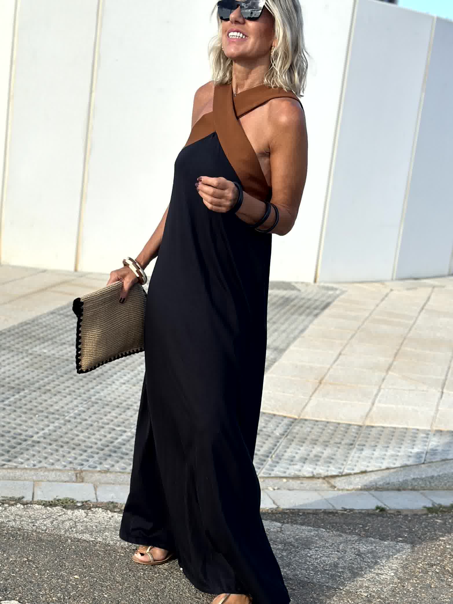 Sienna™ | Elegant Dress with Open Back