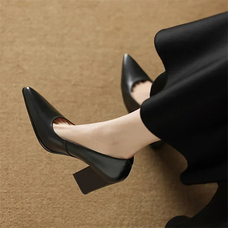 Solenza™| Verona Elegant Pumps