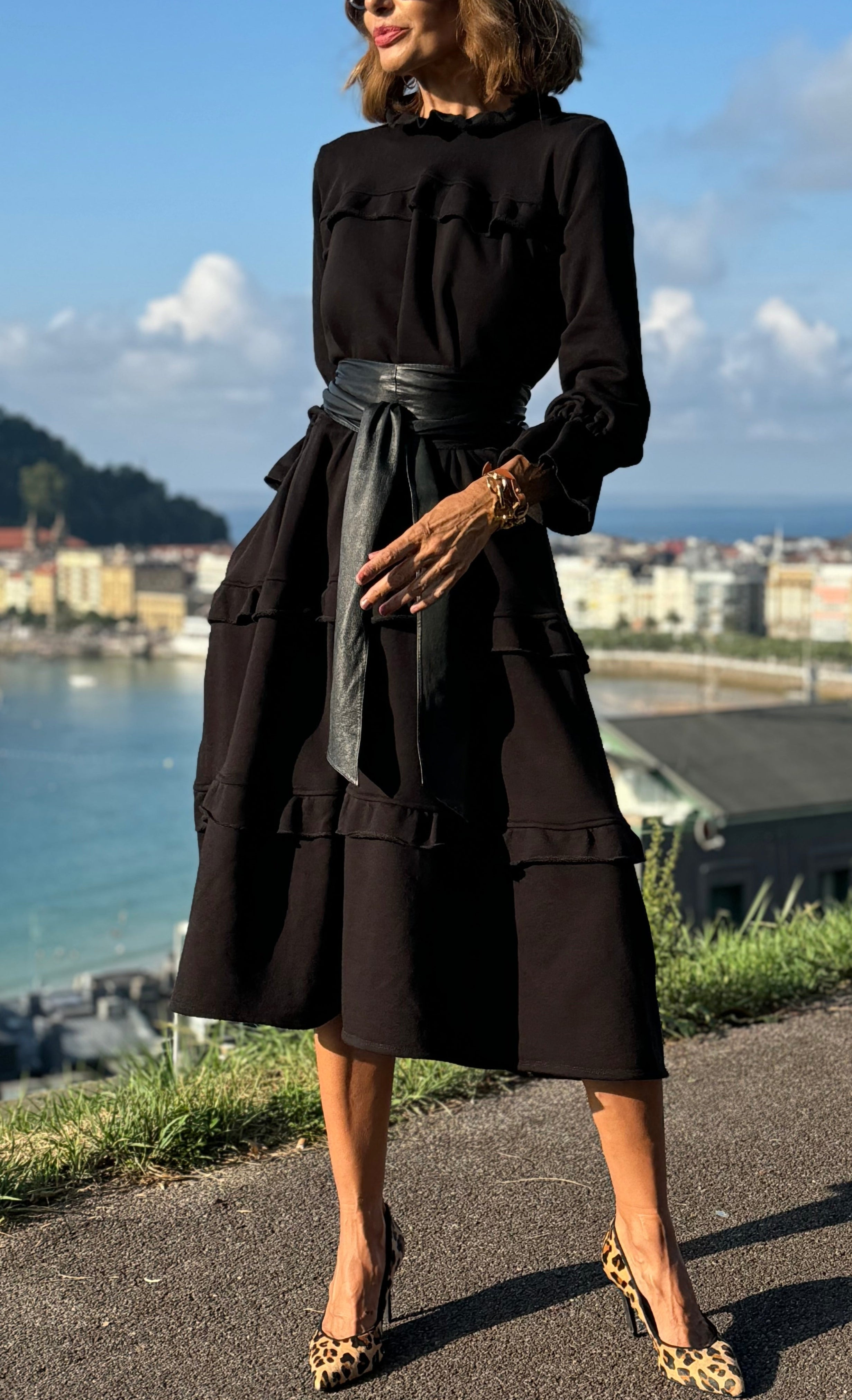 Jada Casual-Chic Ruffled Sweatshirt Dress