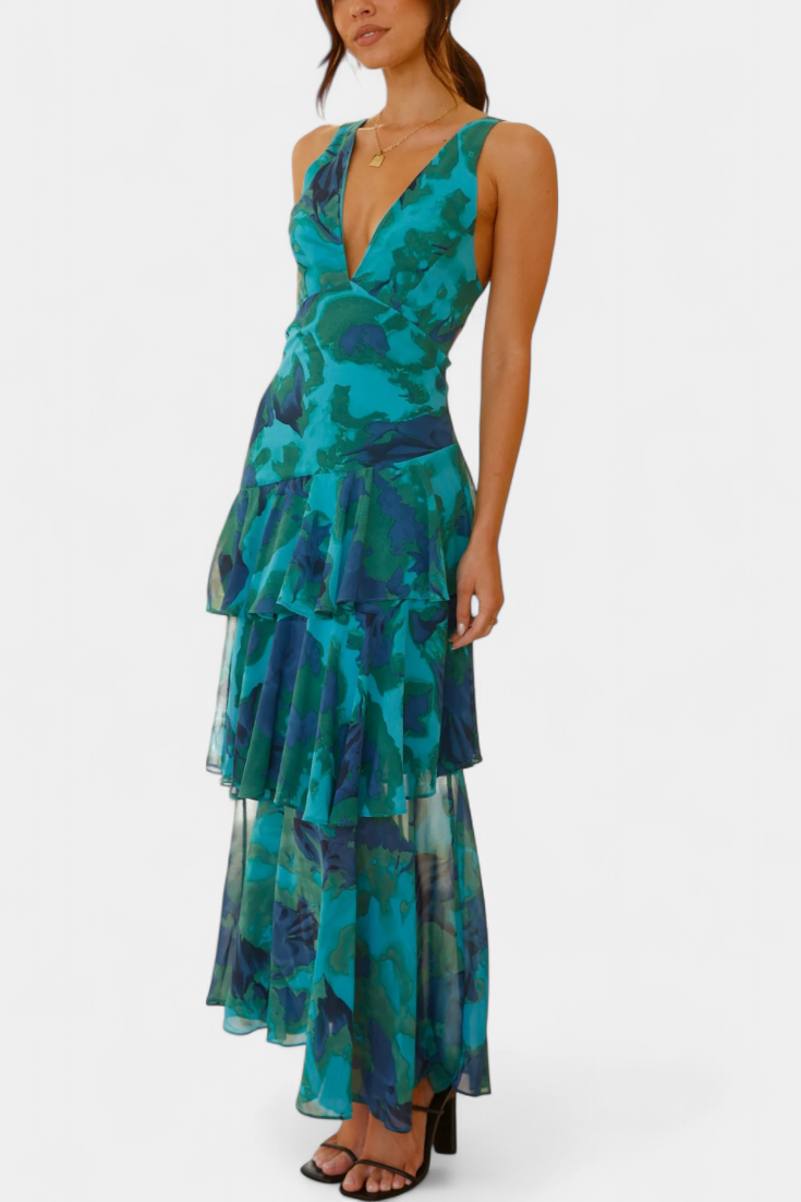 Sunday Dress in Georgette with V-Neck and Flowing Layers
