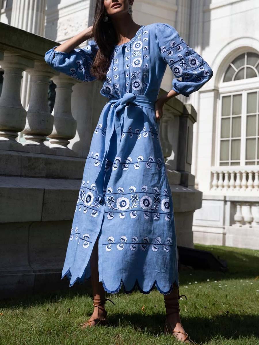 Emma - Chic Dress with Belt
