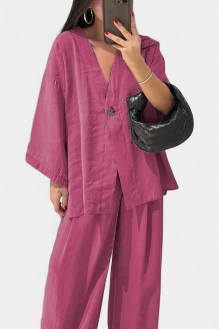 Eli Oversized Set with V-Neck Top and Straight Pants