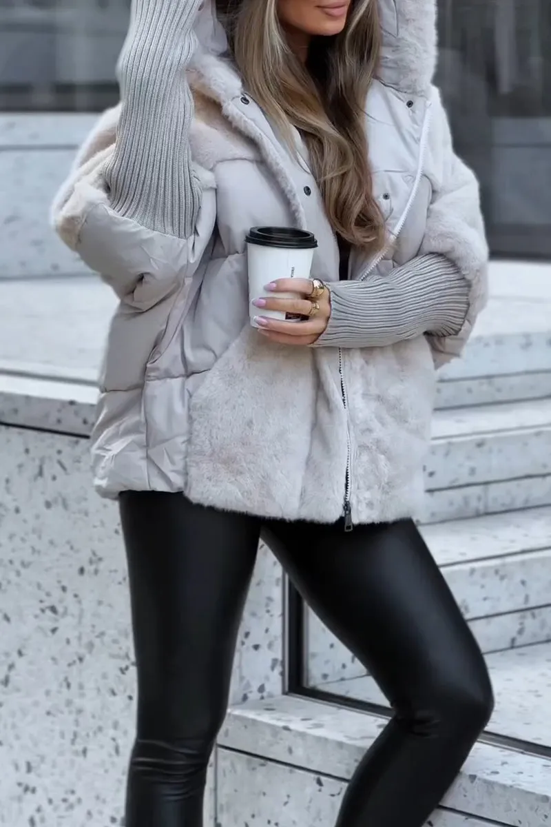Riley™ - Modern and Luxurious Hooded Bomber Jacket