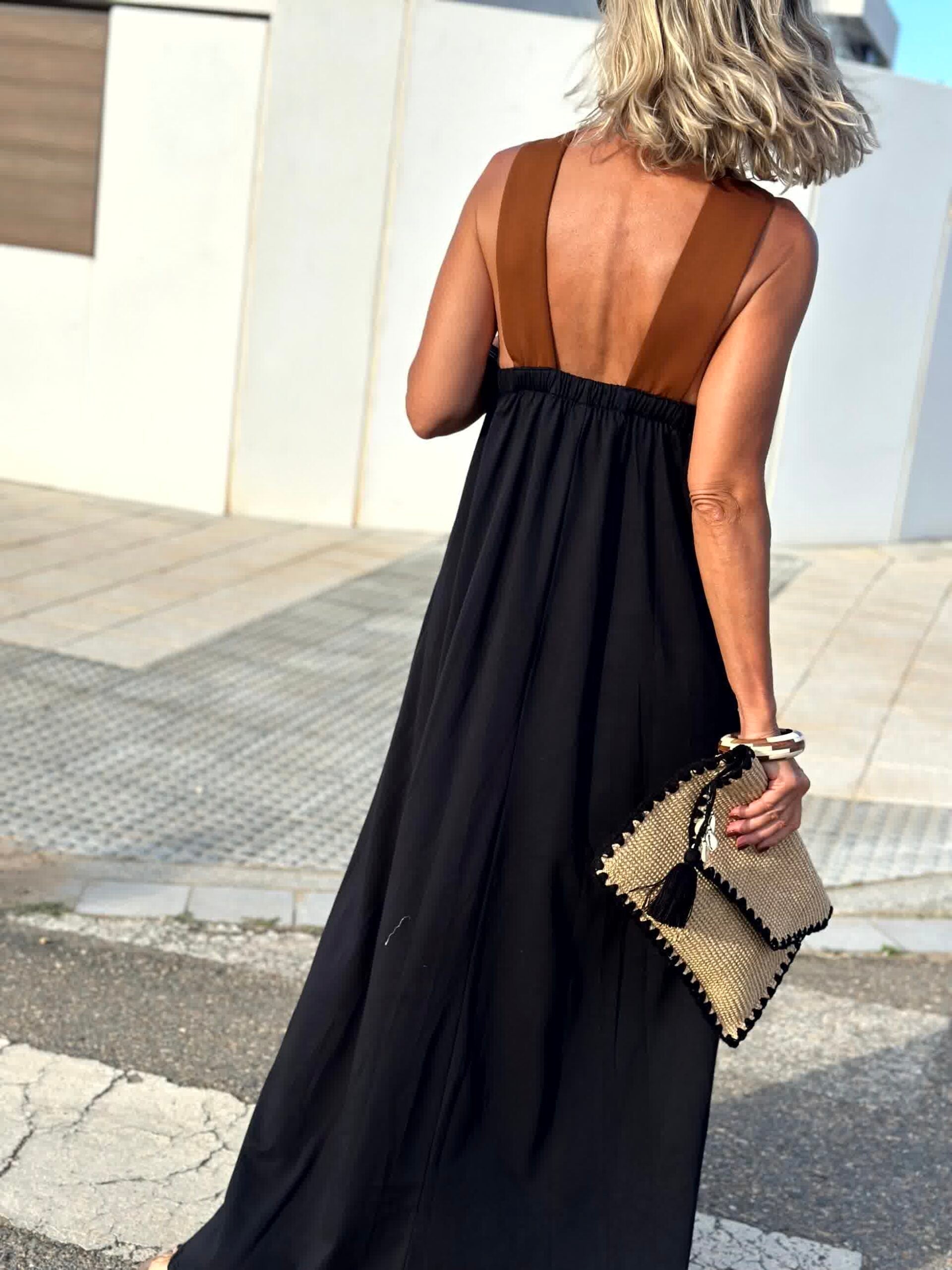 Sienna™ | Elegant Dress with Open Back