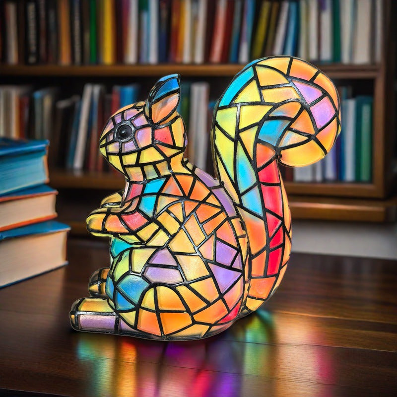 Nino | Magisk Squirrel Lamp in Colored Glass