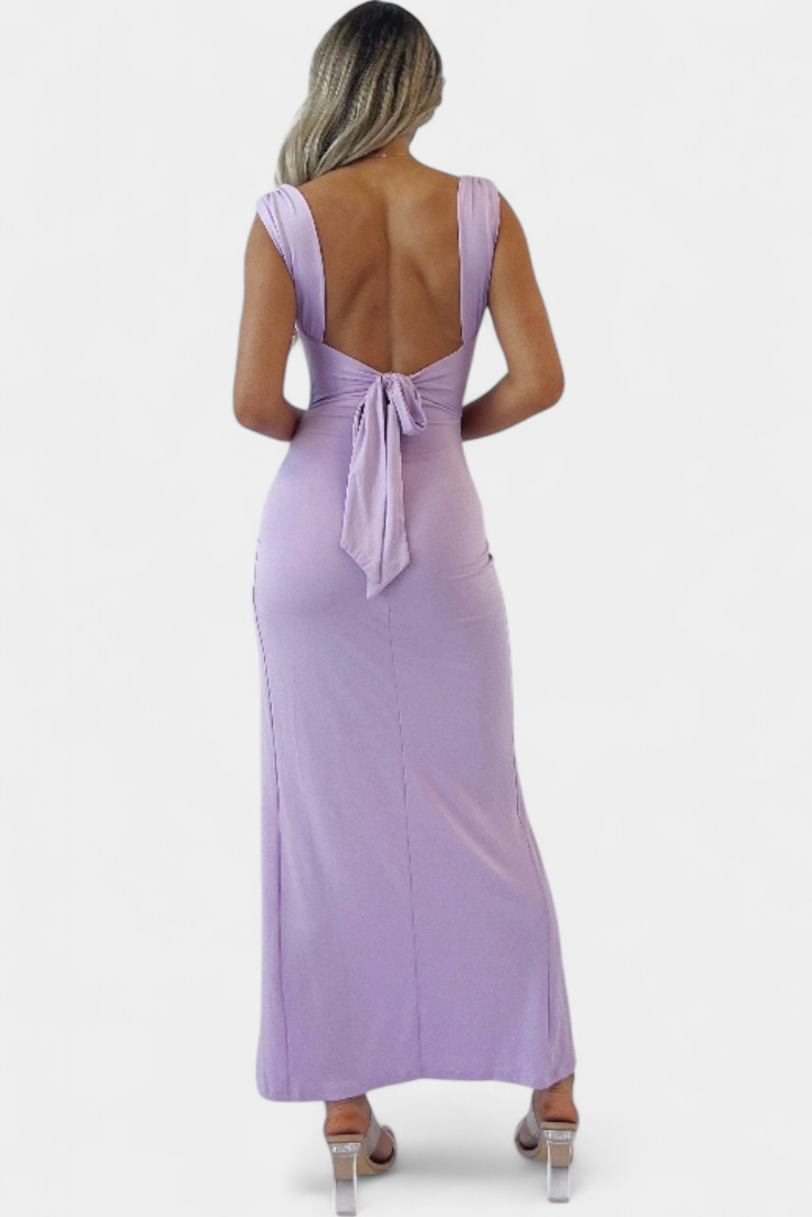 Viveka Dress with Bow on the Back and Elastic Comfort