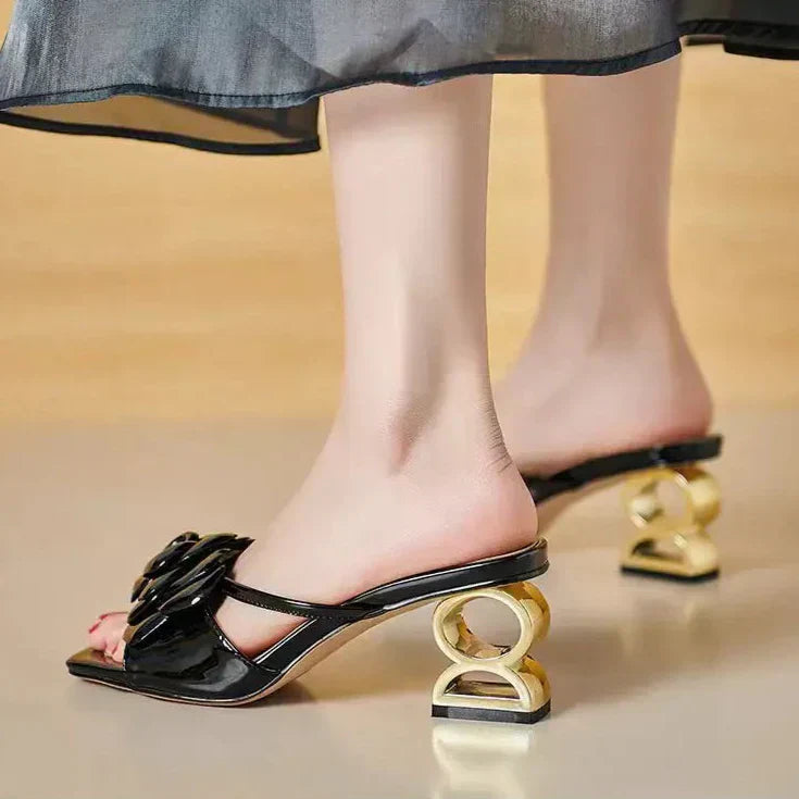 Solenza™| Dera Floral Sandals