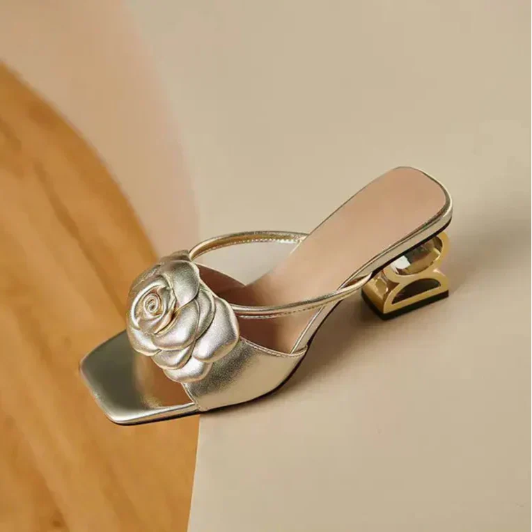 Solenza™| Dera Floral Sandals