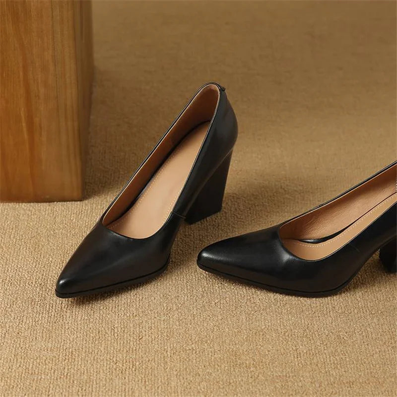 Solenza™| Verona Elegant Pumps