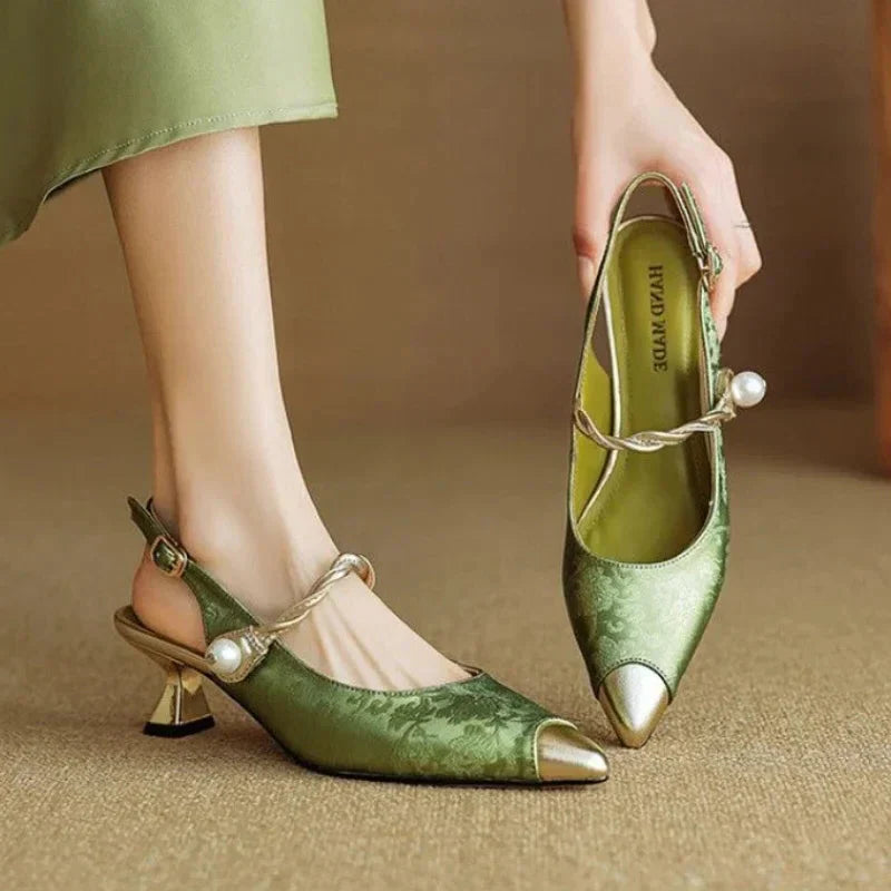 Solenza™| Molette Elegant Pumps