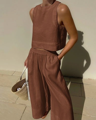 Ami | Two-Piece Sleeveless Set