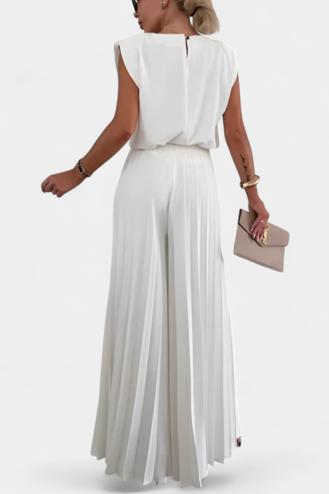 Liora Two-Piece Set with Structured Top and Pleated Pants