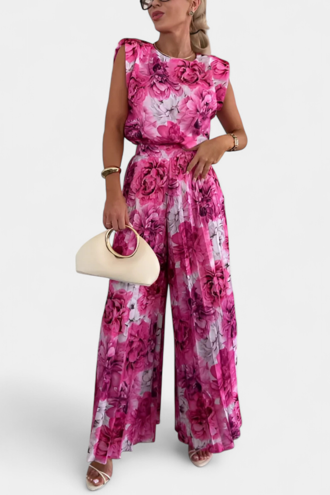 Liora Two-Piece Set with Structured Top and Pleated Pants