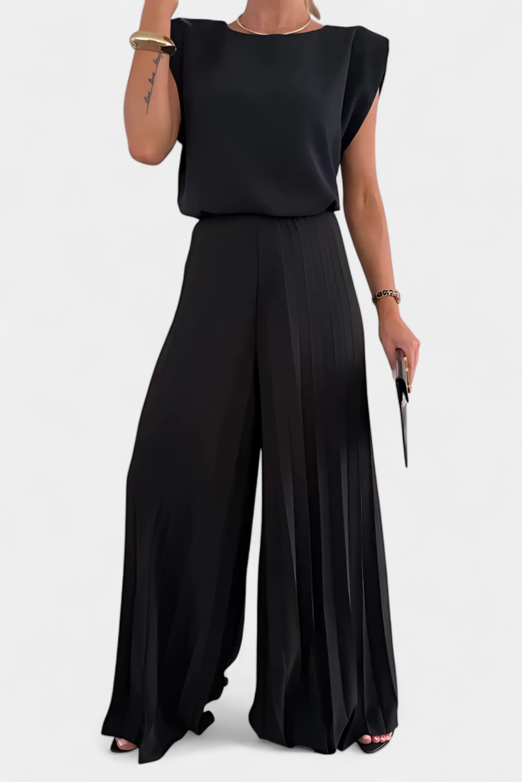 Liora Two-Piece Set with Structured Top and Pleated Pants