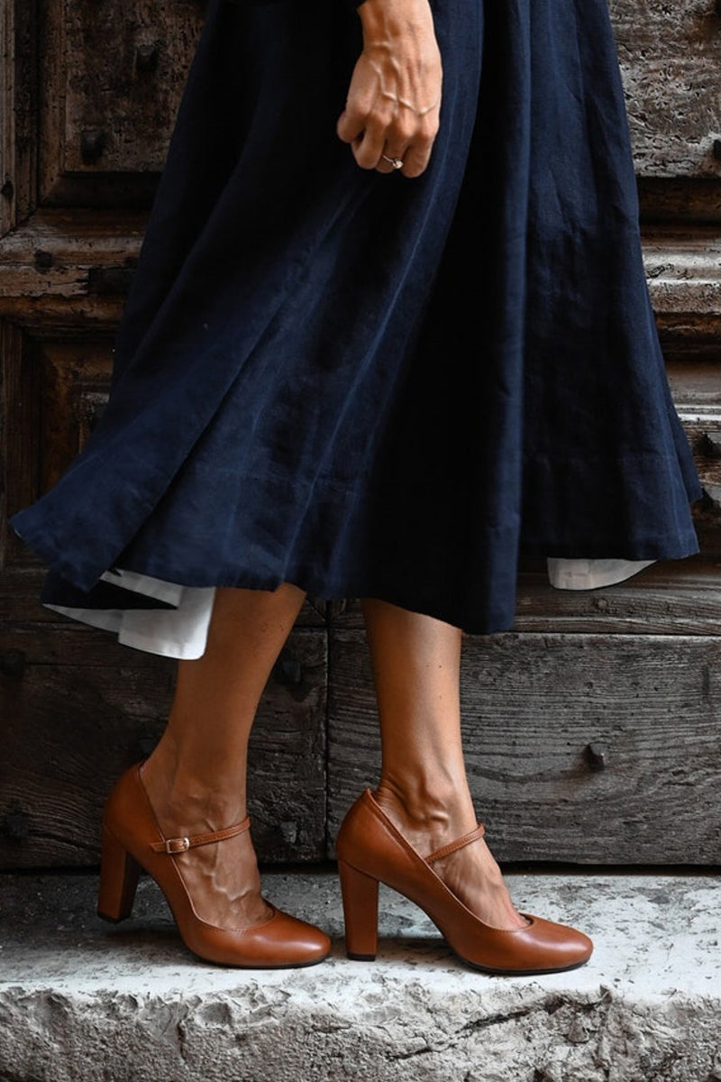 Bravina | Everyday Sandals with Small Heel
