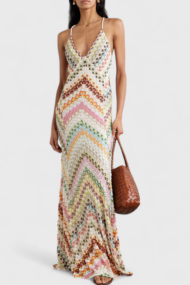 Agustina Long Lace Dress with V-Neck and Zigzag Pattern