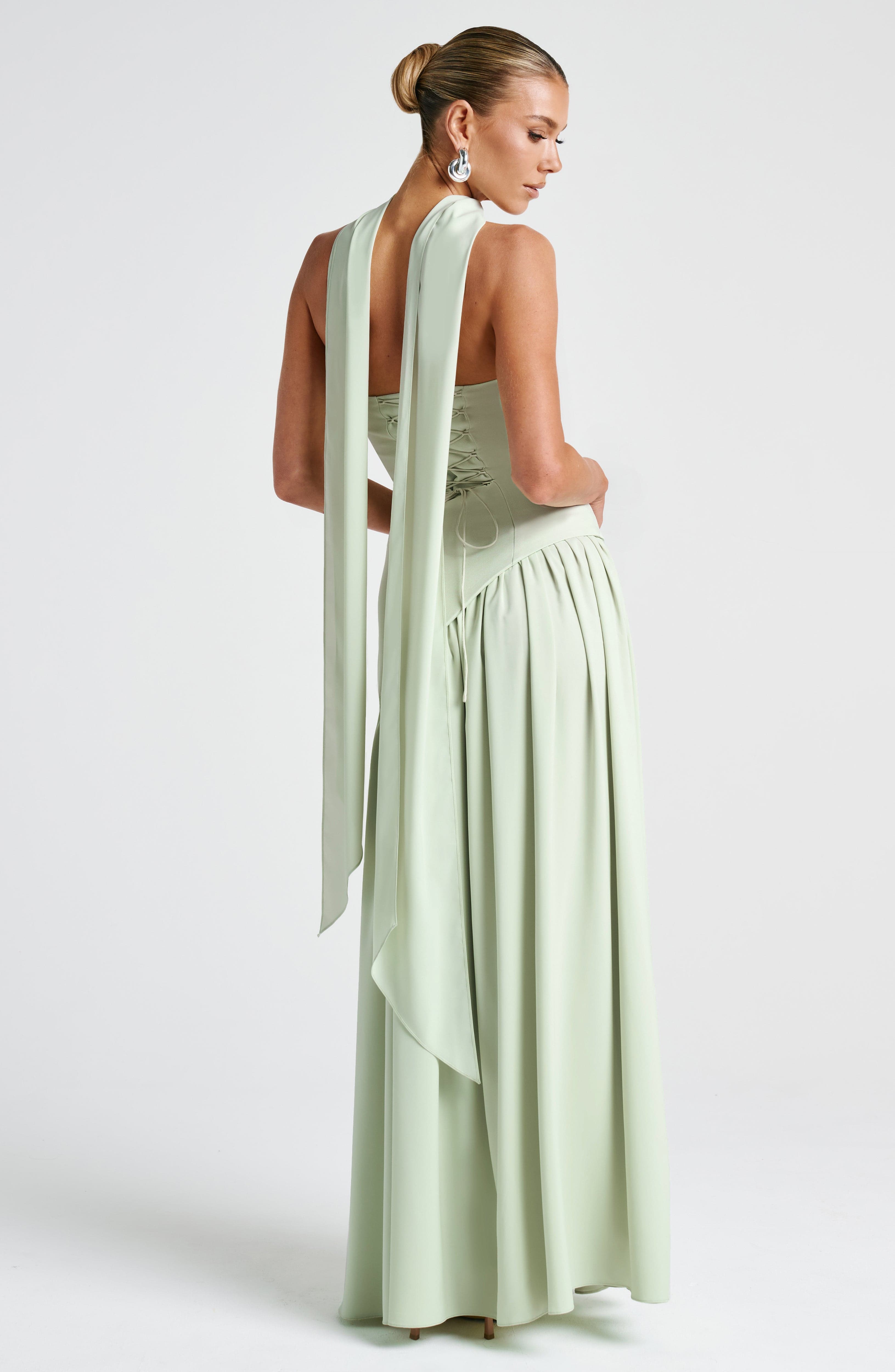 Tessa™ | Flowing and Graceful Dress