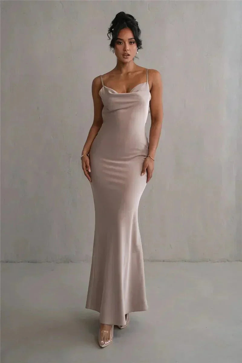 Nina™ | Luxurious Silk Evening Dress with Ruffles