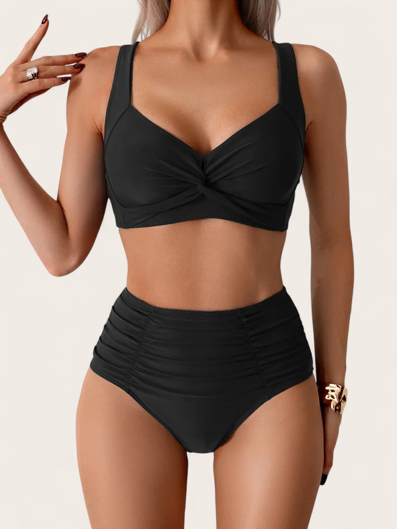 Nolwenn | Ruffle bandeau bikini